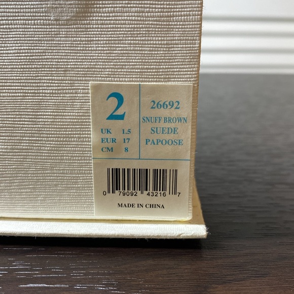 Ralph Lauren suede layette shoes for twins - Picture 2 of 4